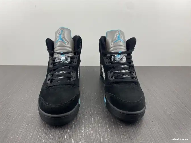 Aqua Jordan DD0587-047 5 Air 0429